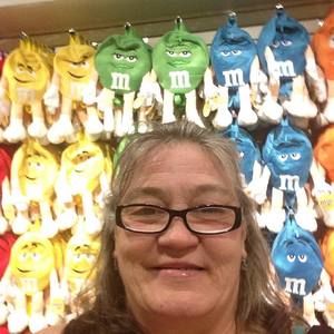 Meet your Posher, Vicky